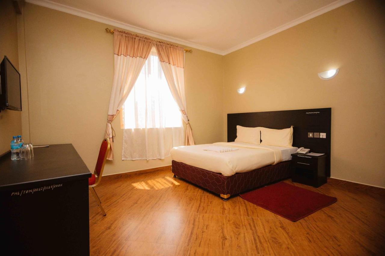 Panone Hotel Boma Boma la Ngombe Eksteriør bilde